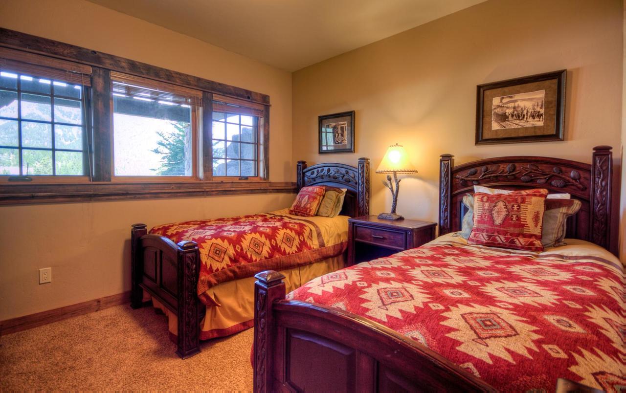 Antler Ridge Lodge Big Sky Buitenkant foto